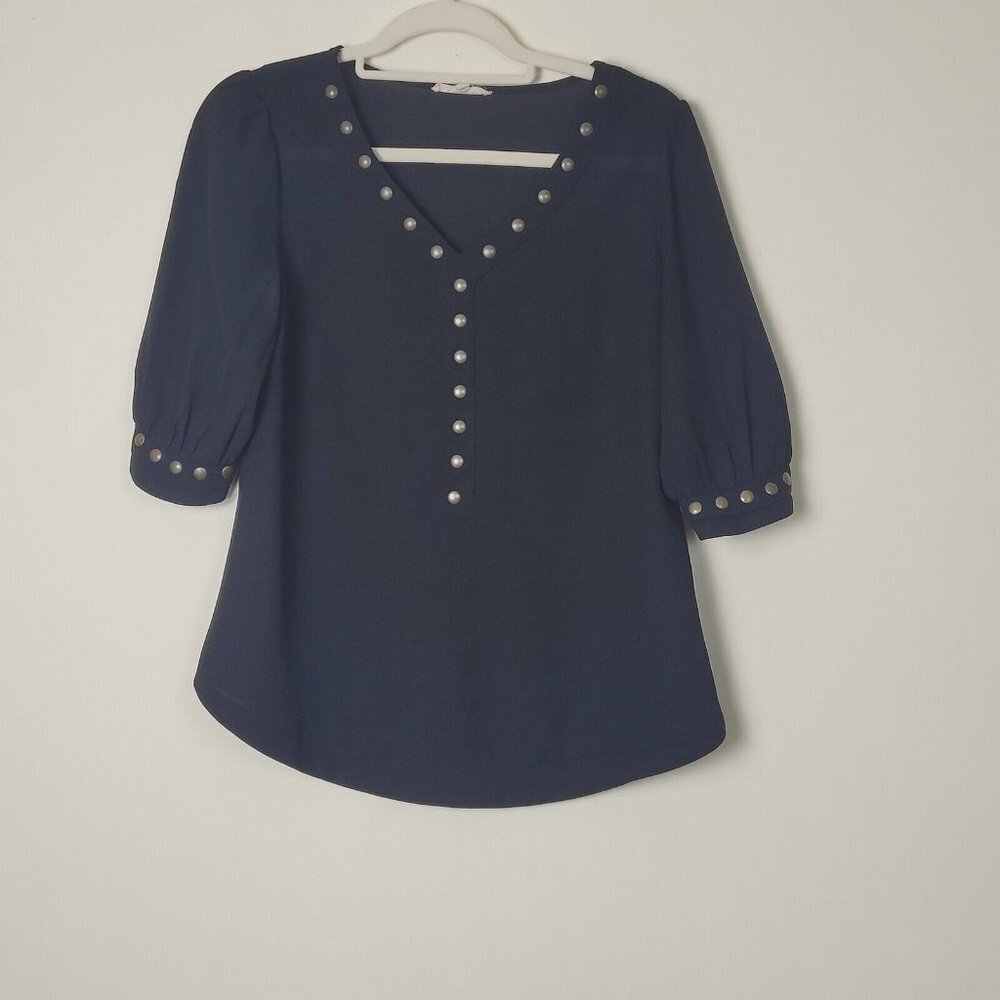 41 Hawthorn Womens Black Stud Detail Top Size Small